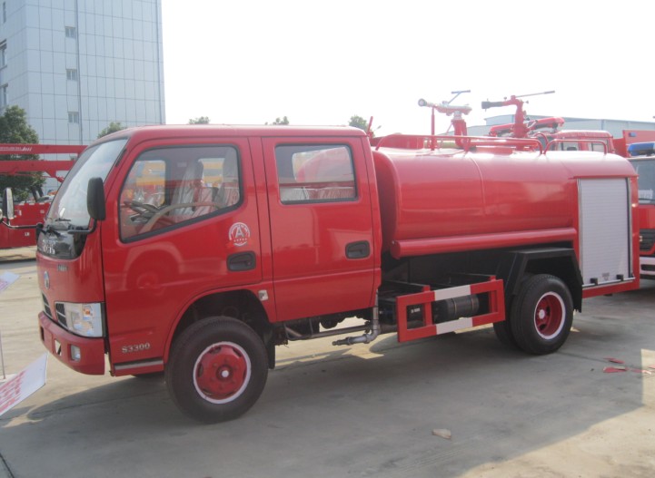 3吨社区消防车(东风福瑞卡)