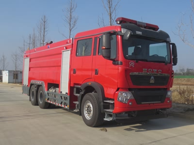 国六豪沃16吨水罐消防车